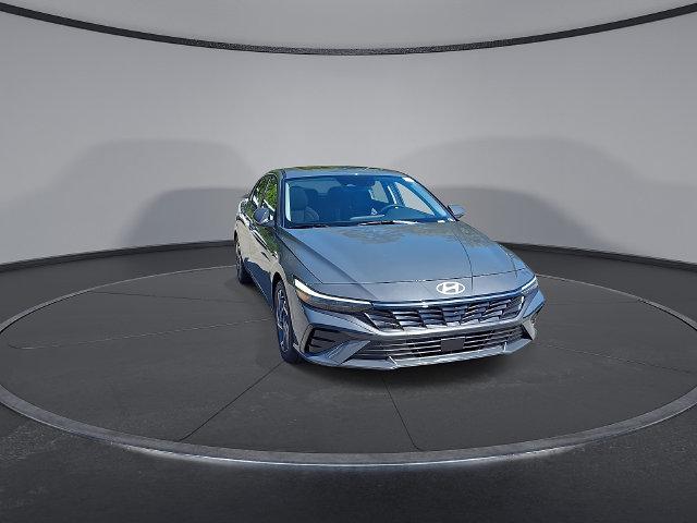 New 2026 Hyundai Elantra Limited Sedan