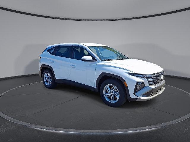 New 2026 Hyundai Tucson SE FWD SUV