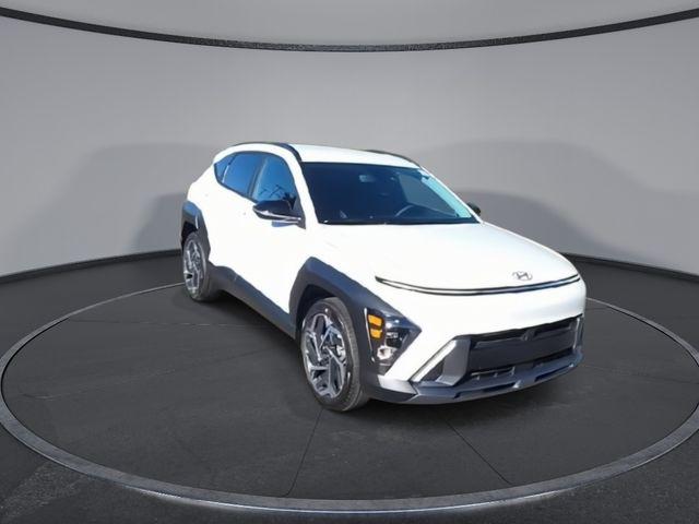 2026 Hyundai Kona SEL photo 2