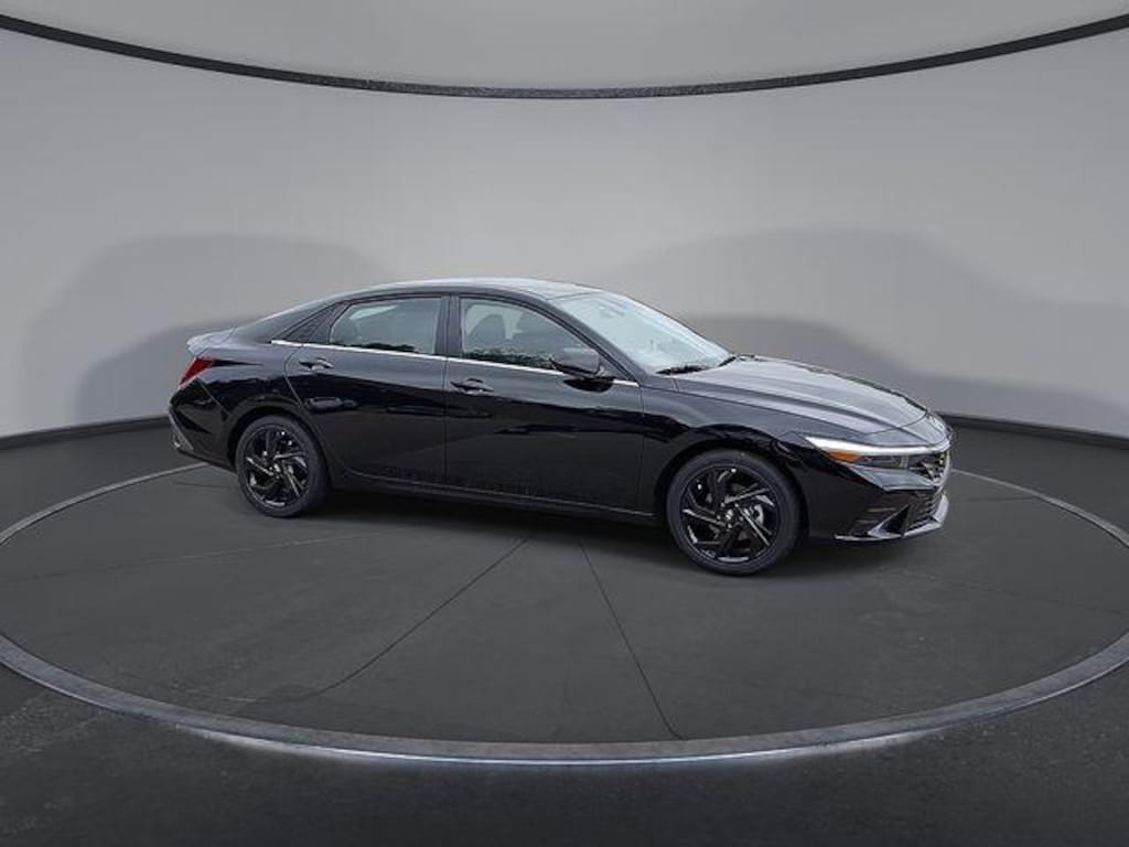 New 2026 Hyundai Elantra SEL Sport Premium Sedan