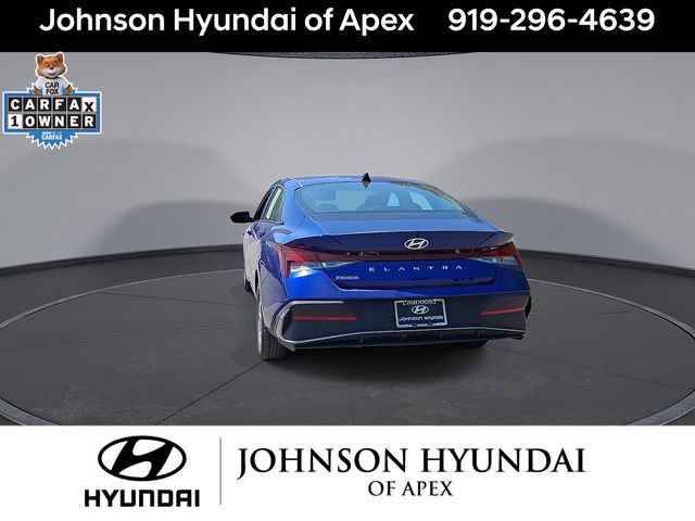 2024 Hyundai Elantra SE - Photo 8