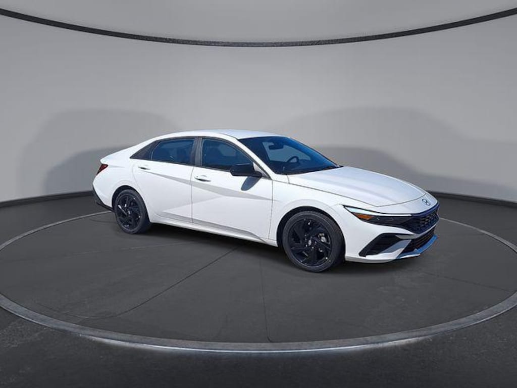 New 2026 Hyundai Elantra SEL Sport Sedan