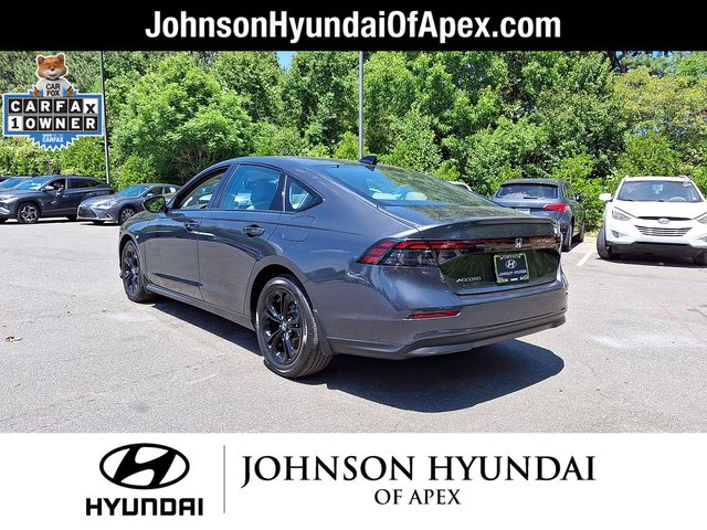 2025 Honda Accord SE - Photo 24