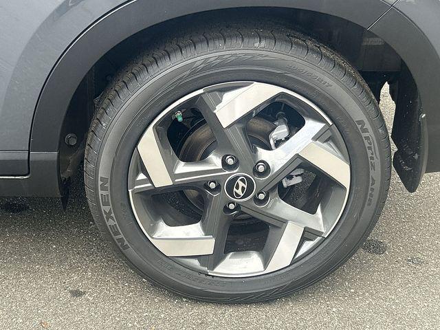 2025 Hyundai Venue SEL - Photo 41
