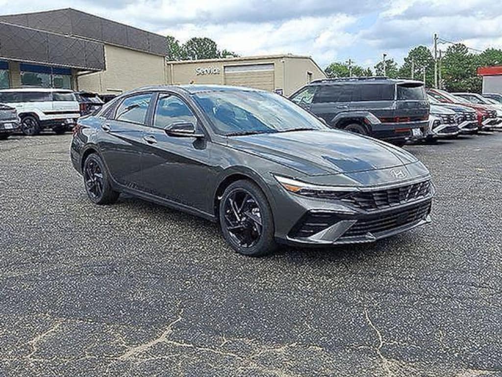 New 2026 Hyundai Elantra SEL Sport Sedan