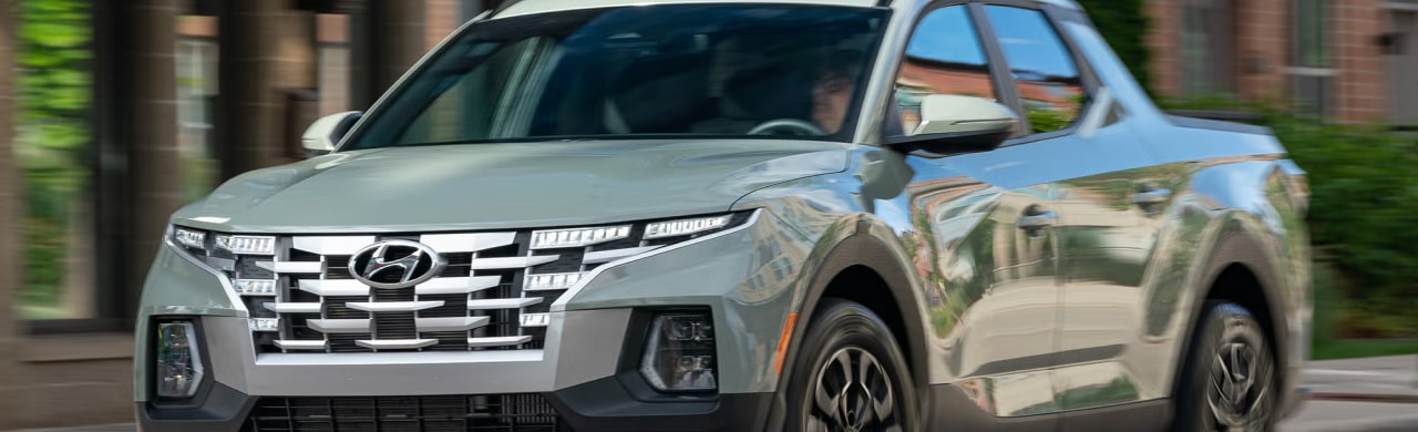 Which%20Hyundai%20Santa%20Cruz%20Trim%20Is%20Right%20for%20Commuters%20Who%20Want%20More%20Technology.png