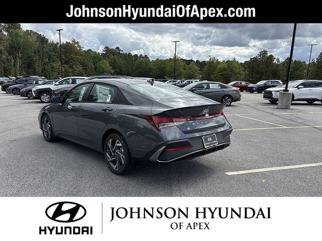 2025 Hyundai Elantra SEL - Photo 8