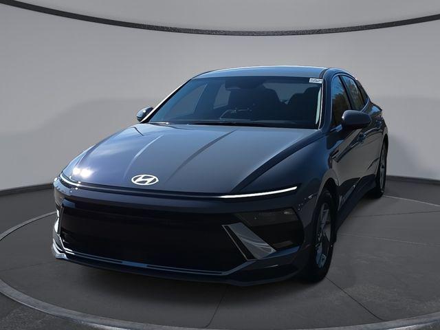 2026 Hyundai Sonata SE's photo