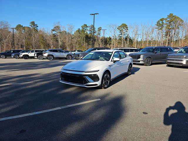 2026 Hyundai Sonata SEL's photo