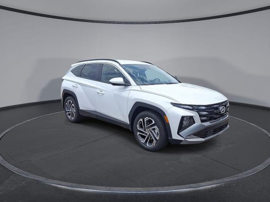 New 2026 Hyundai Tucson SEL Plus FWD SUV