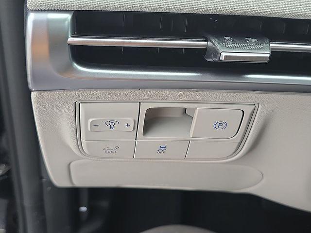 2025 Hyundai Tucson Limited - Photo 35