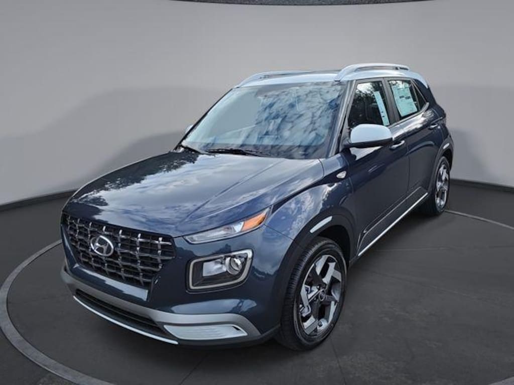 New 2026 Hyundai Venue SEL SUV