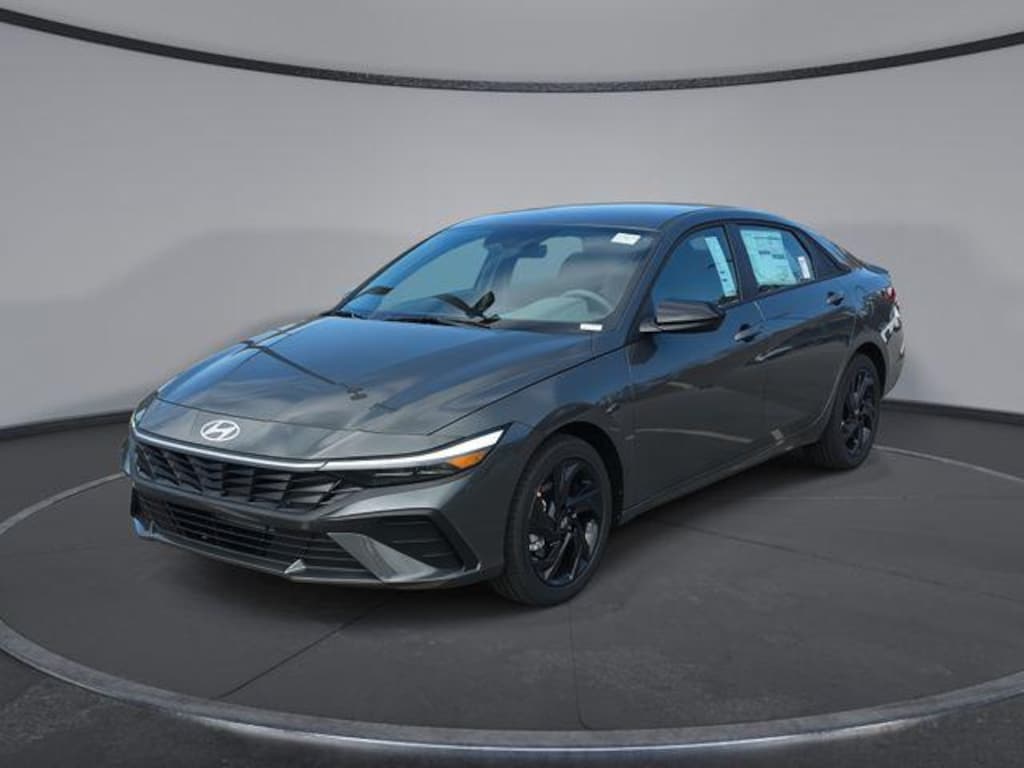 New 2026 Hyundai Elantra SEL Sport Sedan