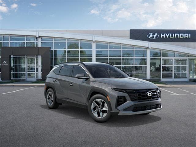 2025 Hyundai Tucson SEL photo 2