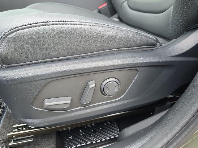 2026 Hyundai Santa Cruz Limited - Photo 40