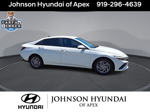 2025 Hyundai Elantra Blue - Photo 10