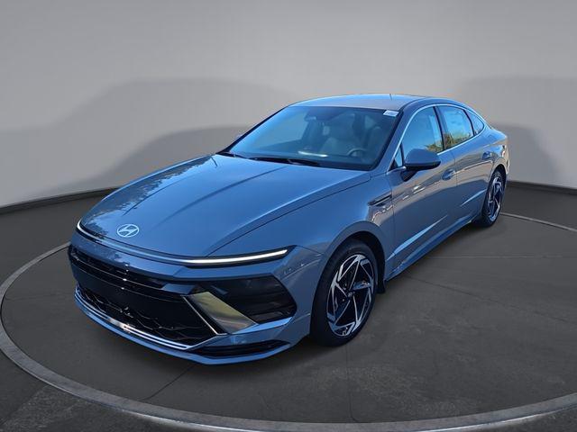 2026 Hyundai Sonata SEL's photo