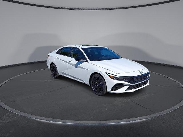 New 2026 Hyundai Elantra SEL Sport Sedan