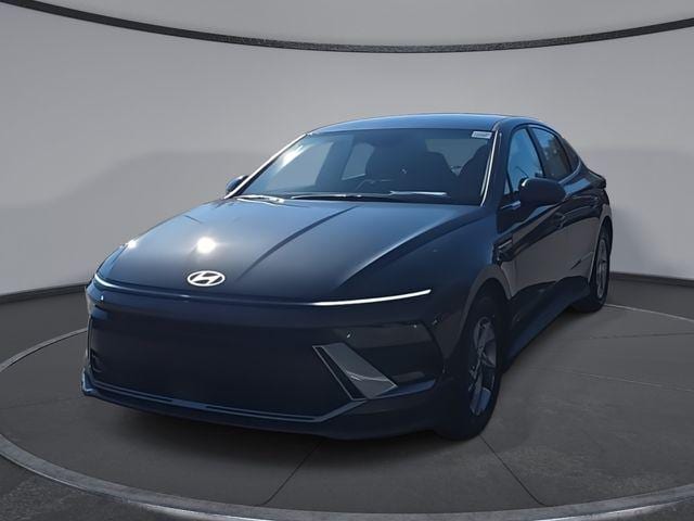 2026 Hyundai Sonata SE's photo