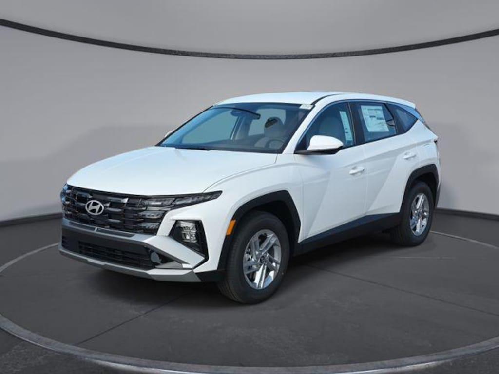 New 2026 Hyundai Tucson SE FWD SUV
