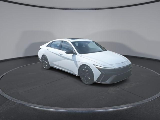 2025 Hyundai Elantra N Line photo 2
