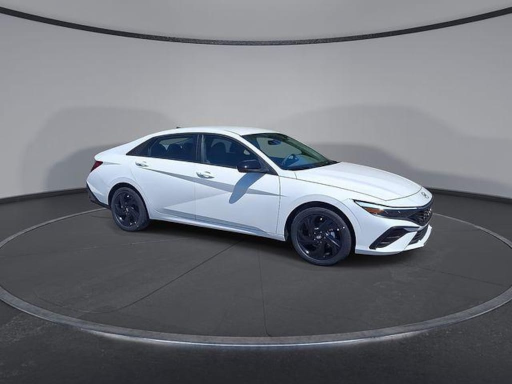 New 2026 Hyundai Elantra SEL Sport Sedan