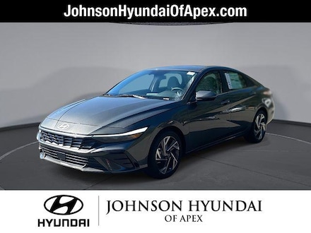 2025 Hyundai Elantra Limited Sedan