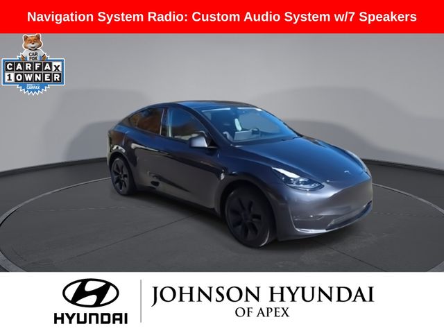 2025 Tesla Model Y Long Range photo 2