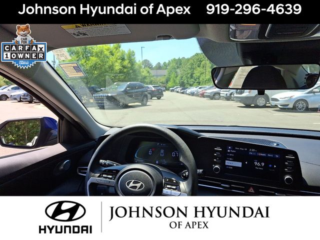 2024 Hyundai Elantra SE - Photo 12