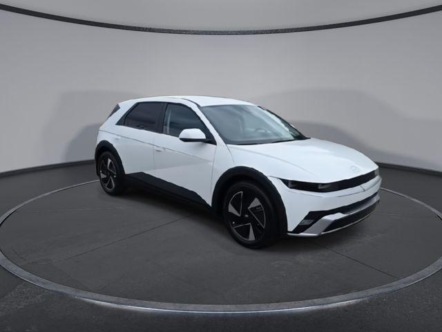 2026 Hyundai Ioniq 5 SEL photo 2