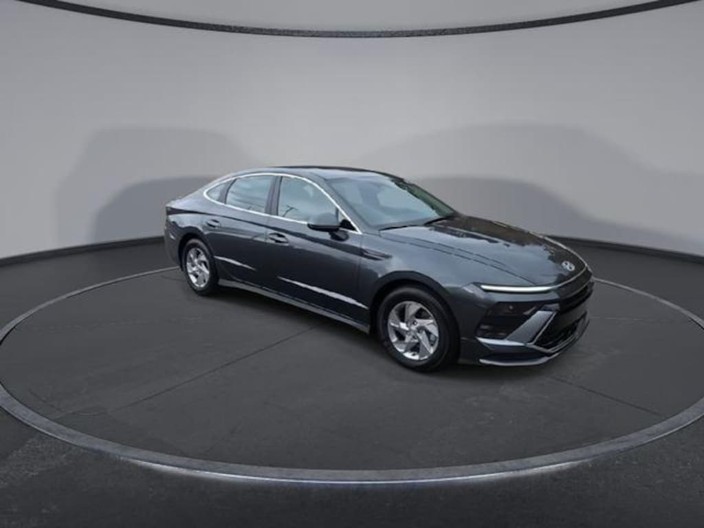 New 2026 Hyundai Sonata SE Sedan
