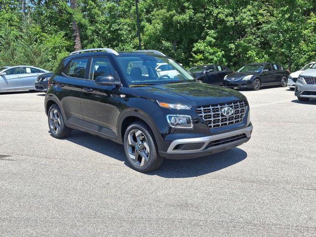 New 2026 Hyundai Venue SEL SUV
