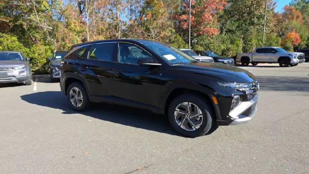 New 2026 Hyundai Tucson Hybrid Blue SUV