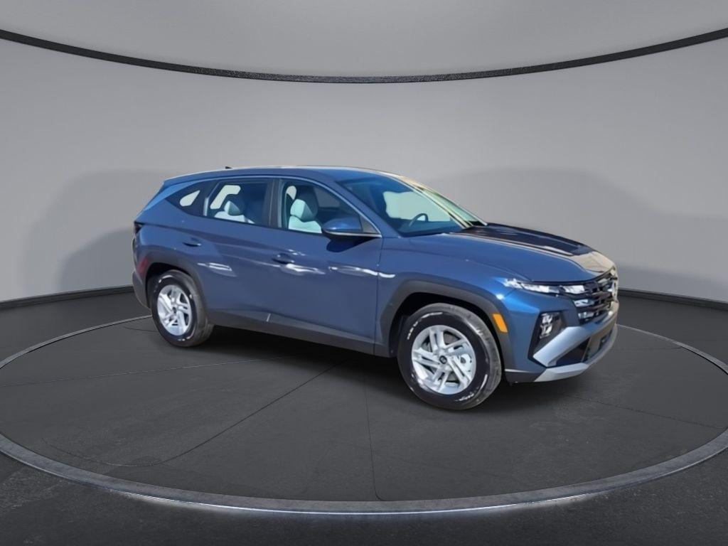 2026 Hyundai Tucson SE photo 2