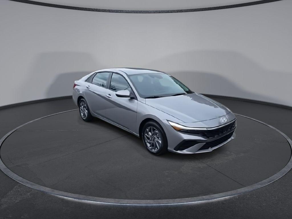 2025 Hyundai Elantra Hybrid Blue photo 2