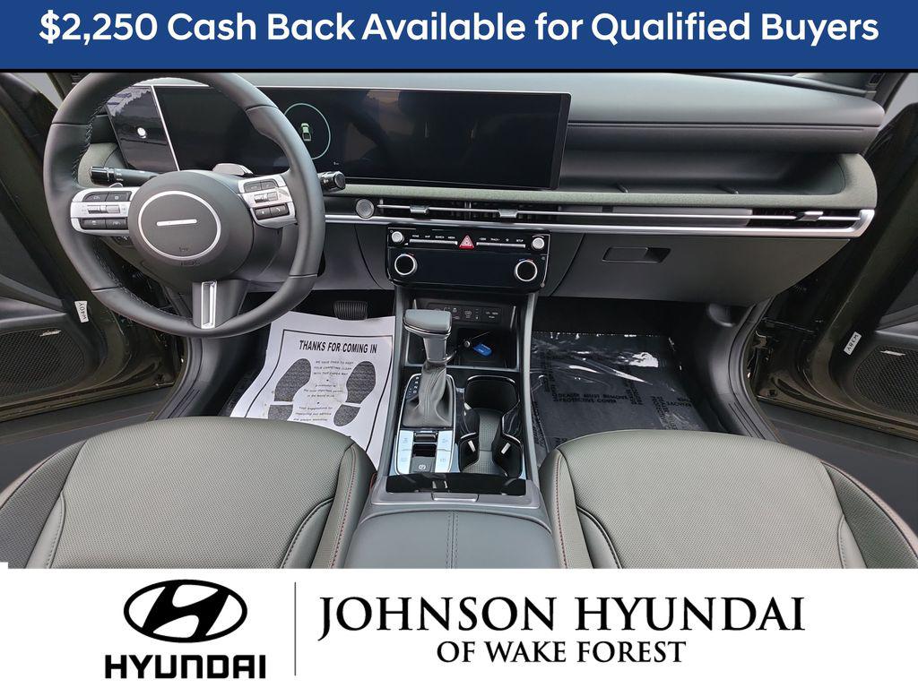 2025 Hyundai Santa Cruz Limited - Photo 18