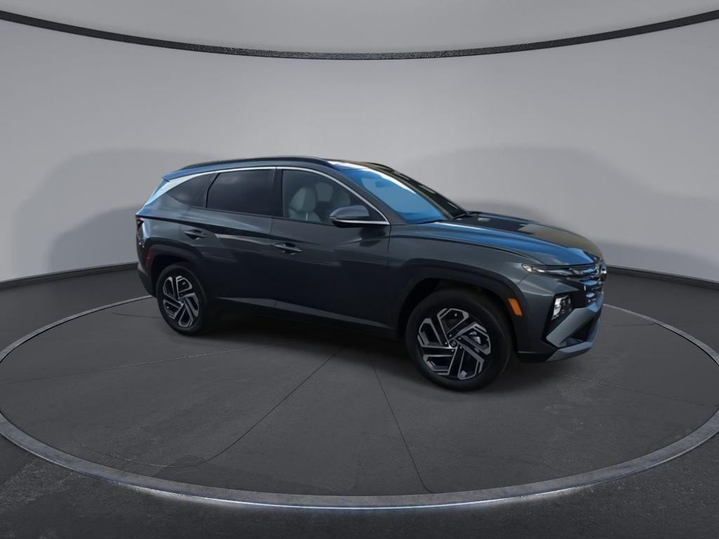 2025 Hyundai Tucson Hybrid Limited photo 2