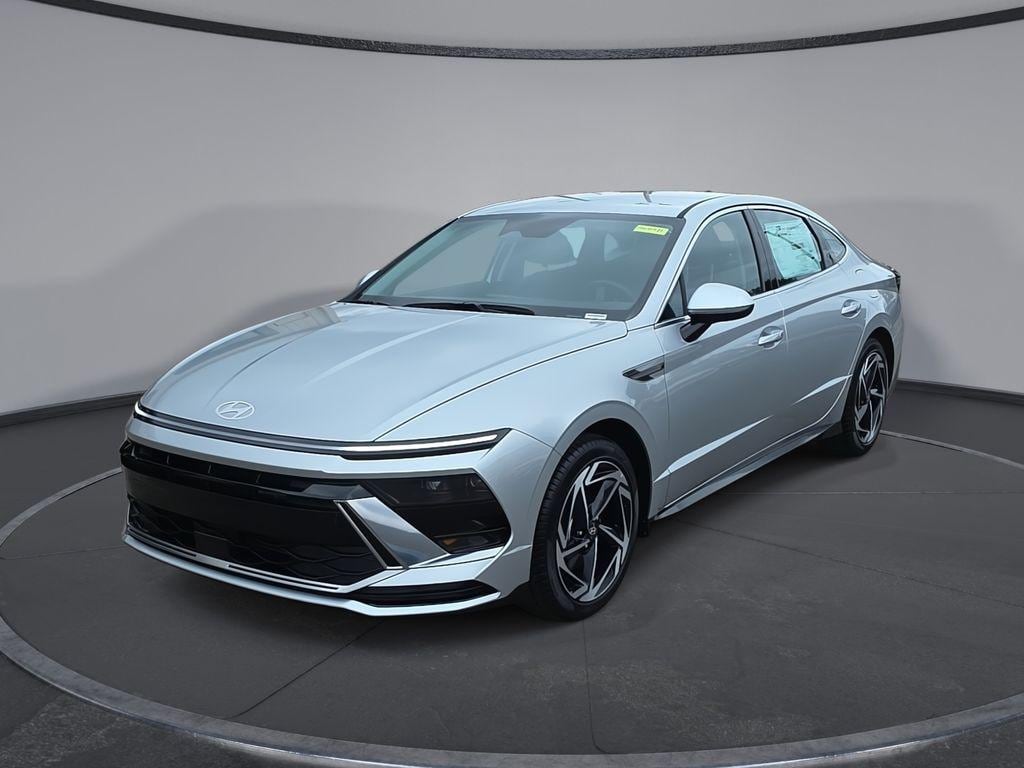 2026 Hyundai Sonata SEL's photo