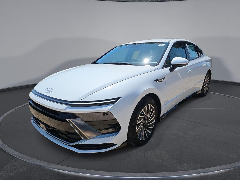2025 Hyundai Sonata Hybrid