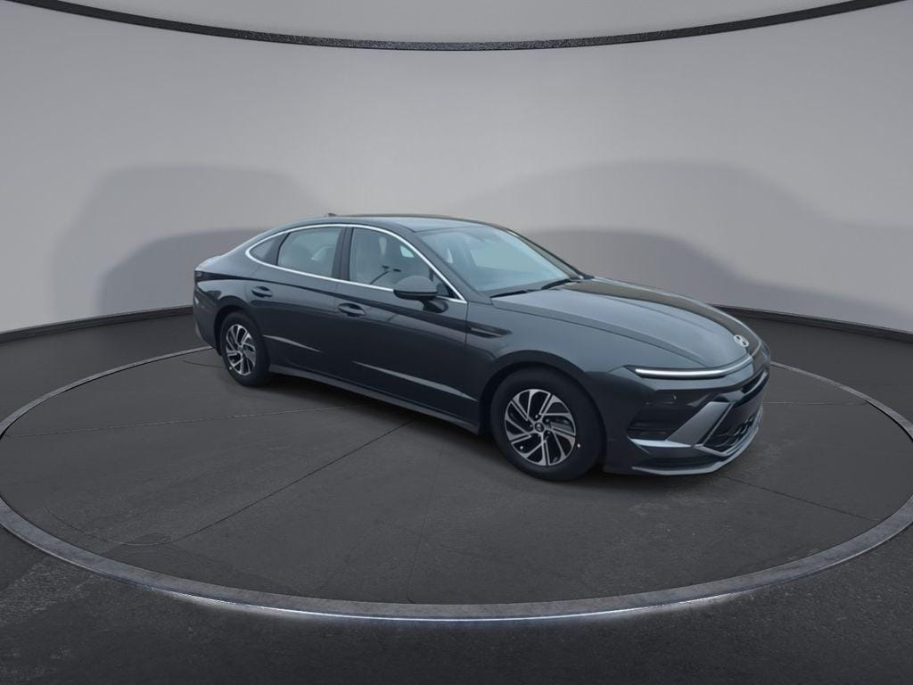New 2026 Hyundai Sonata Hybrid Blue Sedan