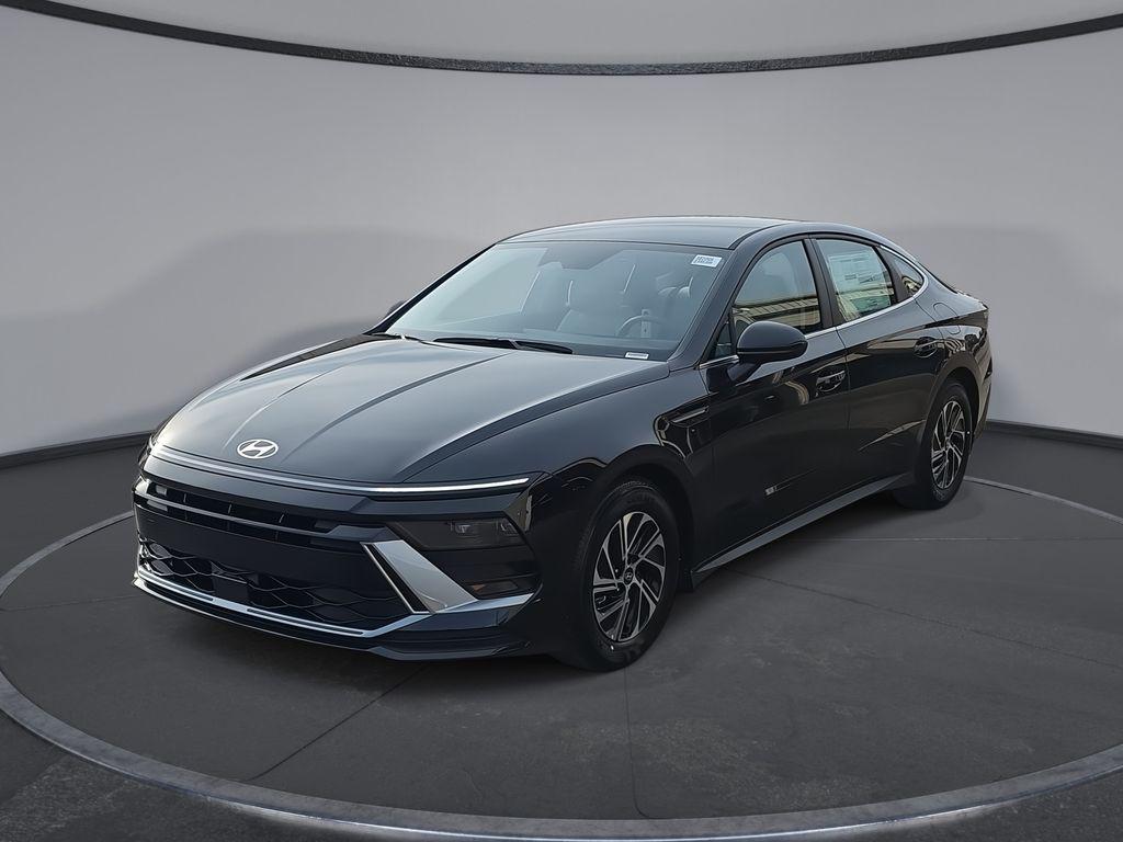 2026 Hyundai Sonata Hybrid