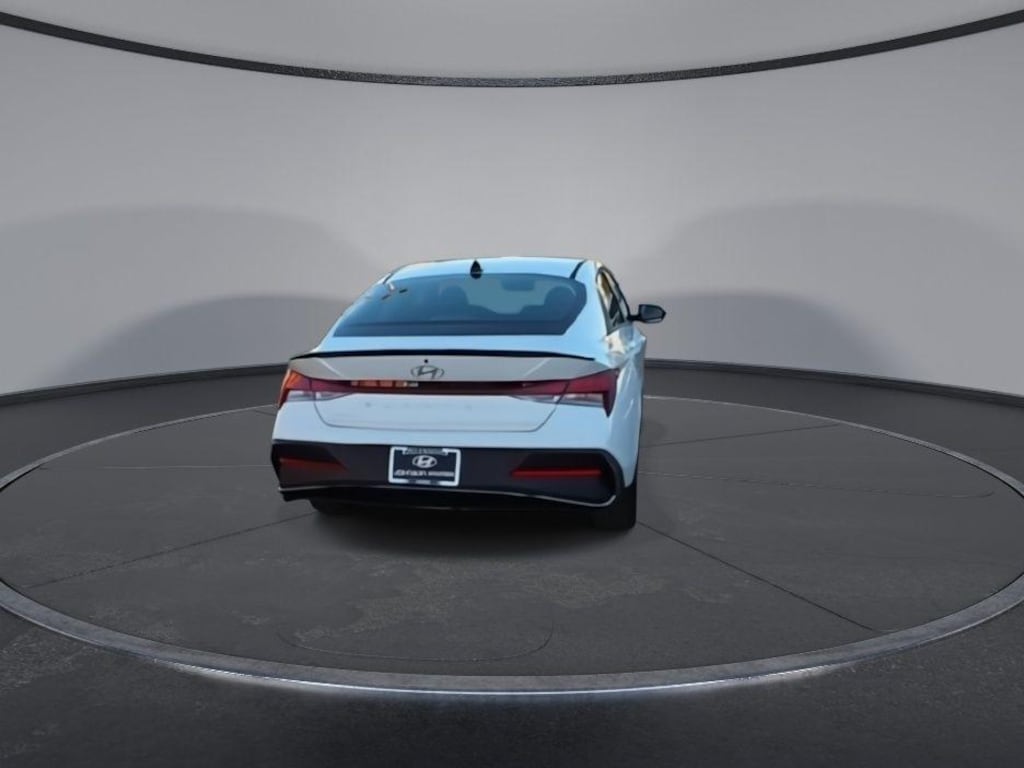 New 2025 Hyundai Elantra SEL Sport Sedan