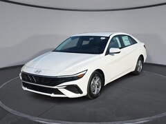2025 Hyundai Elantra SE Sedan