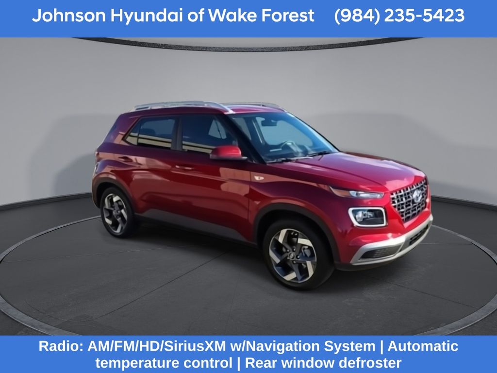 2023 Hyundai Venue Limited photo 2