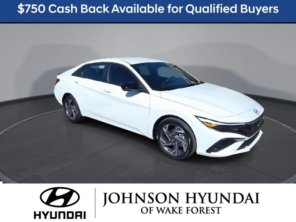 New 2025 Hyundai Elantra SEL Sport Sedan