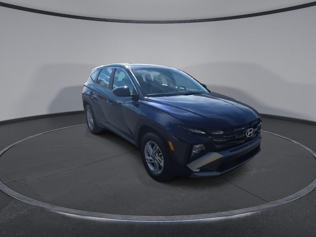 2026 Hyundai Tucson SE photo 2