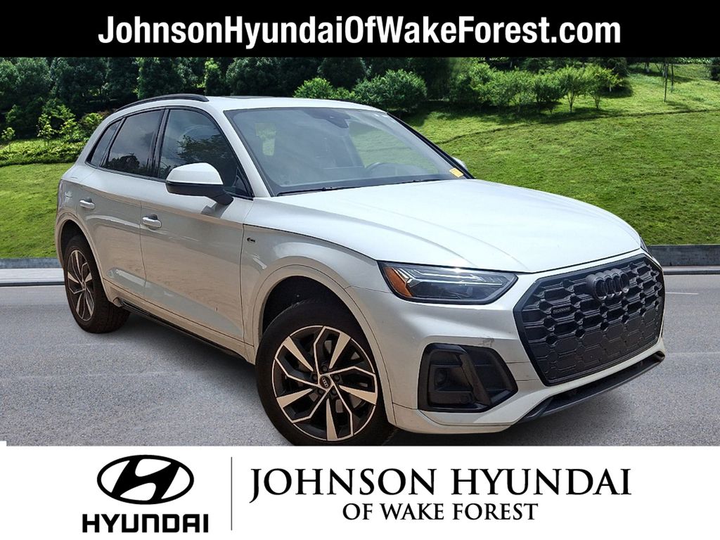 2024 Audi Q5 45 Premium's photo
