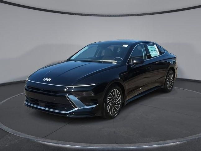 2025 Hyundai Sonata Hybrid