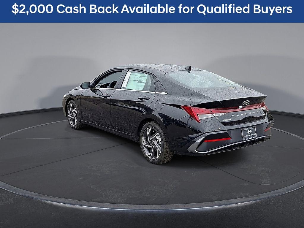 New 2026 Hyundai Elantra Limited Sedan