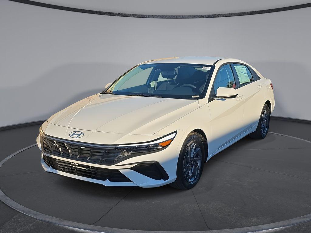 2026 Hyundai Elantra Blue's photo